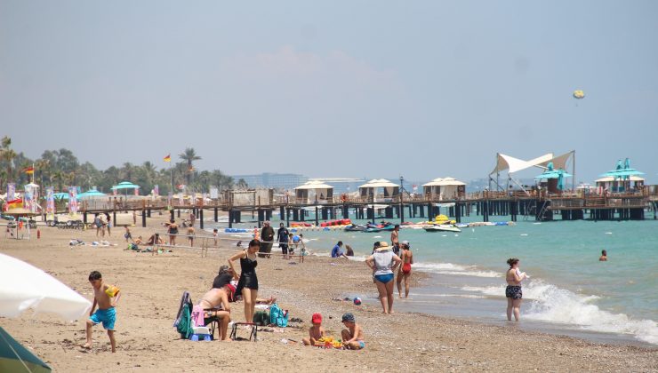 Antalya turizmdeki en iyi Ekim ayını yaşıyor