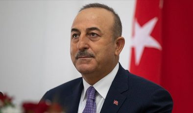 Dışişleri Bakanı Çavuşoğlu, Covid-19’a yakalandı