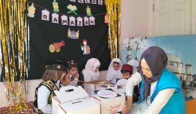 Alanya’da minik öğrencilerden ‘Ramazan’ duyarlılığı