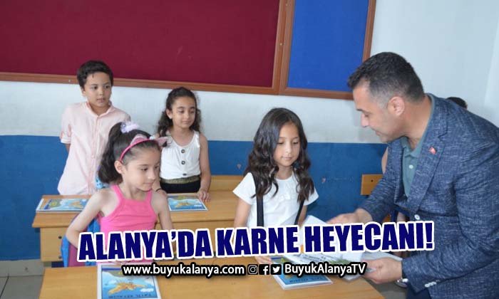 Alanya’da 61 bin öğrenci karne heyecanı yaşadı