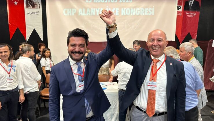 Alanya CHP’de kazanan Bülent Kandemir