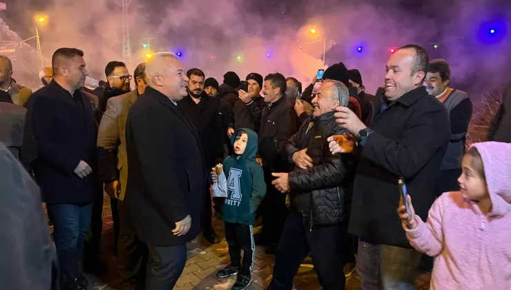 Mehmet Şahin’den rekor: 15 mahallede binlerce vatandaşla KUCAKLAŞTI