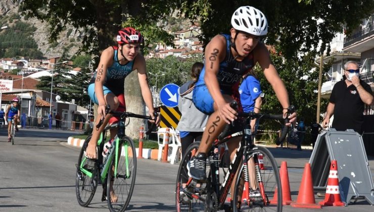 22. Triatlon Türkiye Kupası Altınkum Plajı’nda YAPILACAK