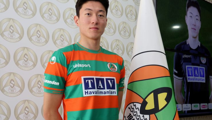 Alanyaspor Ui-Jo Hwang’ı renklerine BAĞLADI