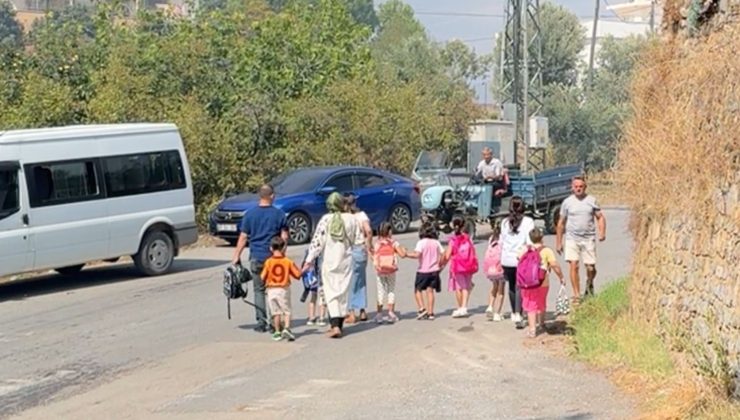 Gazipaşa’da okula yakın bölgede çıkan yangın paniğe neden OLDU