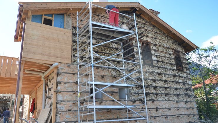 400 yıllık DÜĞMELİ EVLER ayağa kaldırılıyor