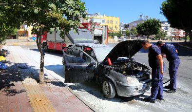 Burnuna gelen BENZİN KOKUSU sonrası aracı alev aldı