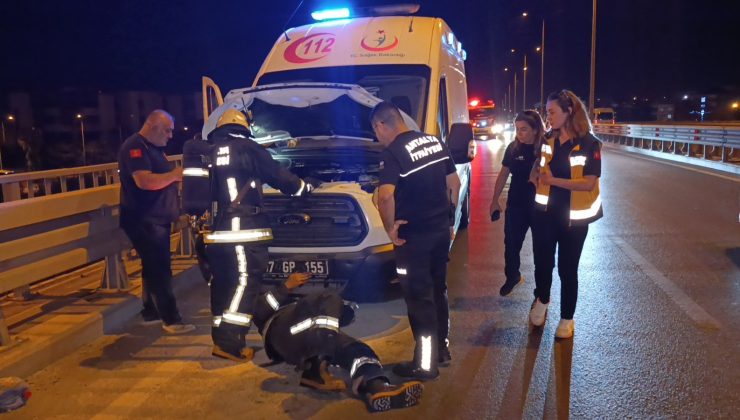 Hastaya giden AMBULANSIN motorunda yangın çıktı