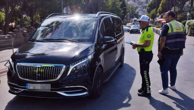 Alanya’da POLİSTEN sürücülere ceza yağdı