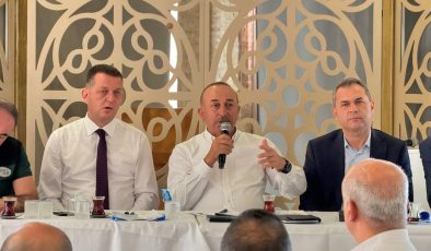 Mevlüt Çavuşoğlu Alanya’da muhtarlarla BULUŞTU