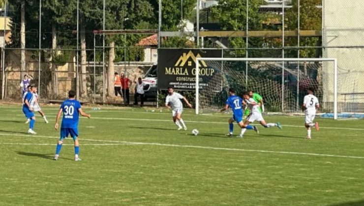 Alanya 1221 kendi evinde GOL OLUP yağdı