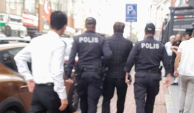 Alanya’da ASABİ sürücü polisi tehdit etti