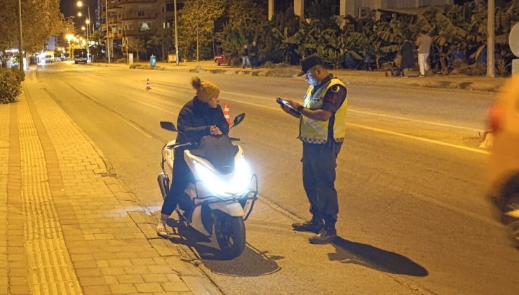 Alanya’da 17 SÜRÜCÜYE daha ceza kesildi