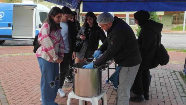 Antalya Büyükşehir’den Alanya’da ÇORBA ikramı