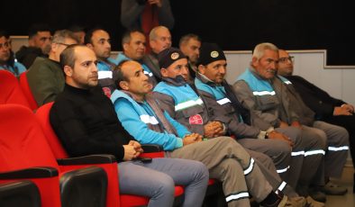 Alanya’da belediye personeline KADINA ŞİDDETE HAYIR semineri