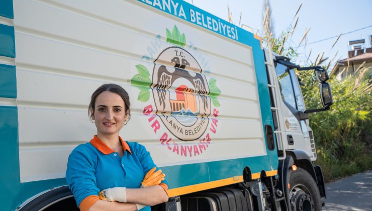 Alanya’nın temizliğine KADIN ELİ değdi