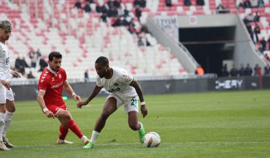 Alanyaspor Sivas’tan bir puanla dönüyor 1-1