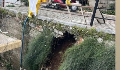 Alanya Çarşı Mahallesi’nde DEPREM yolu çökertti