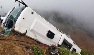 Gazipaşa’da korkunç kaza: Otobüs uçtu, çok sayıda YARALI VAR